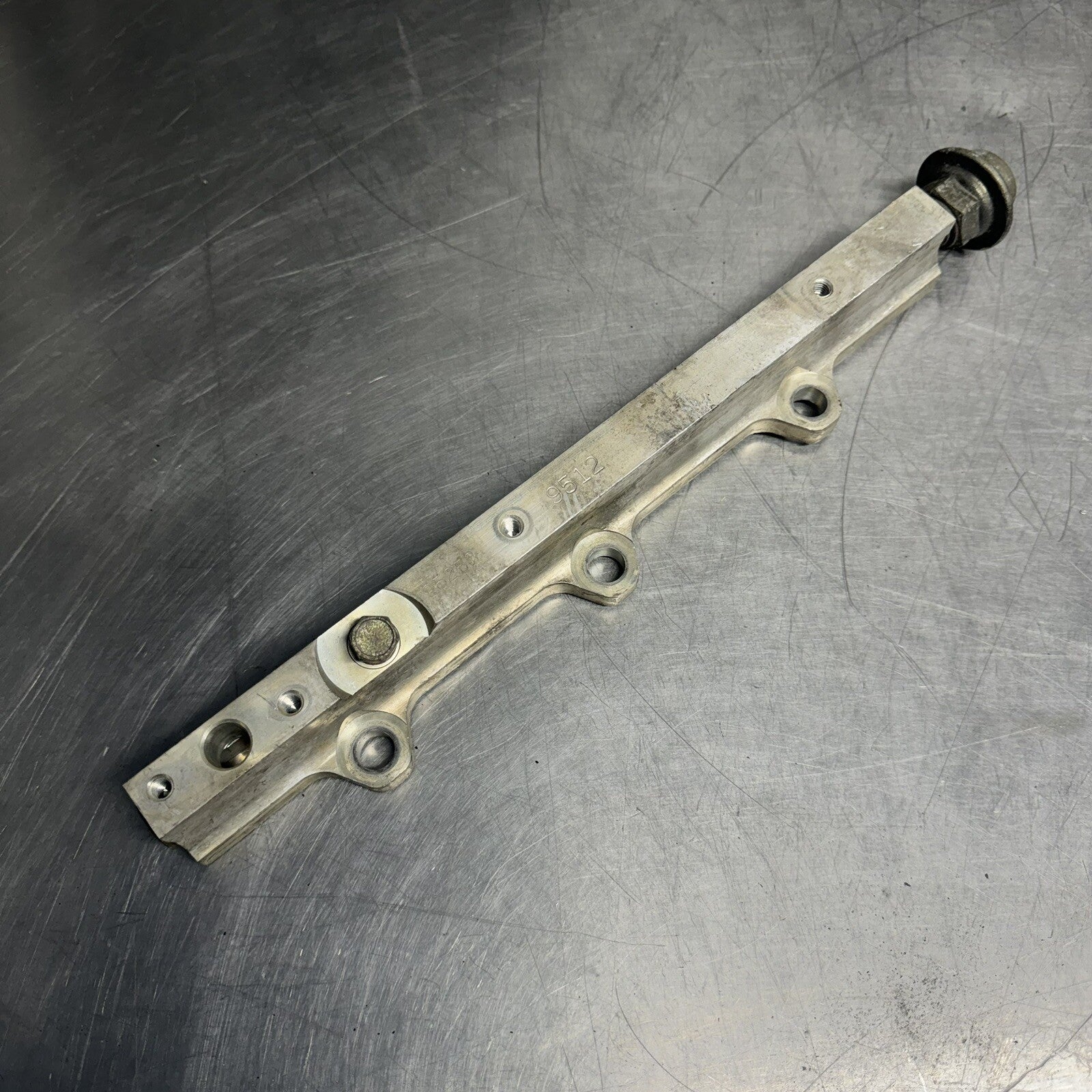 Toyota 4A-GE 16v Fuel Rail / Ramp with Pressure Regulator (Corolla MR2 AE86) #3