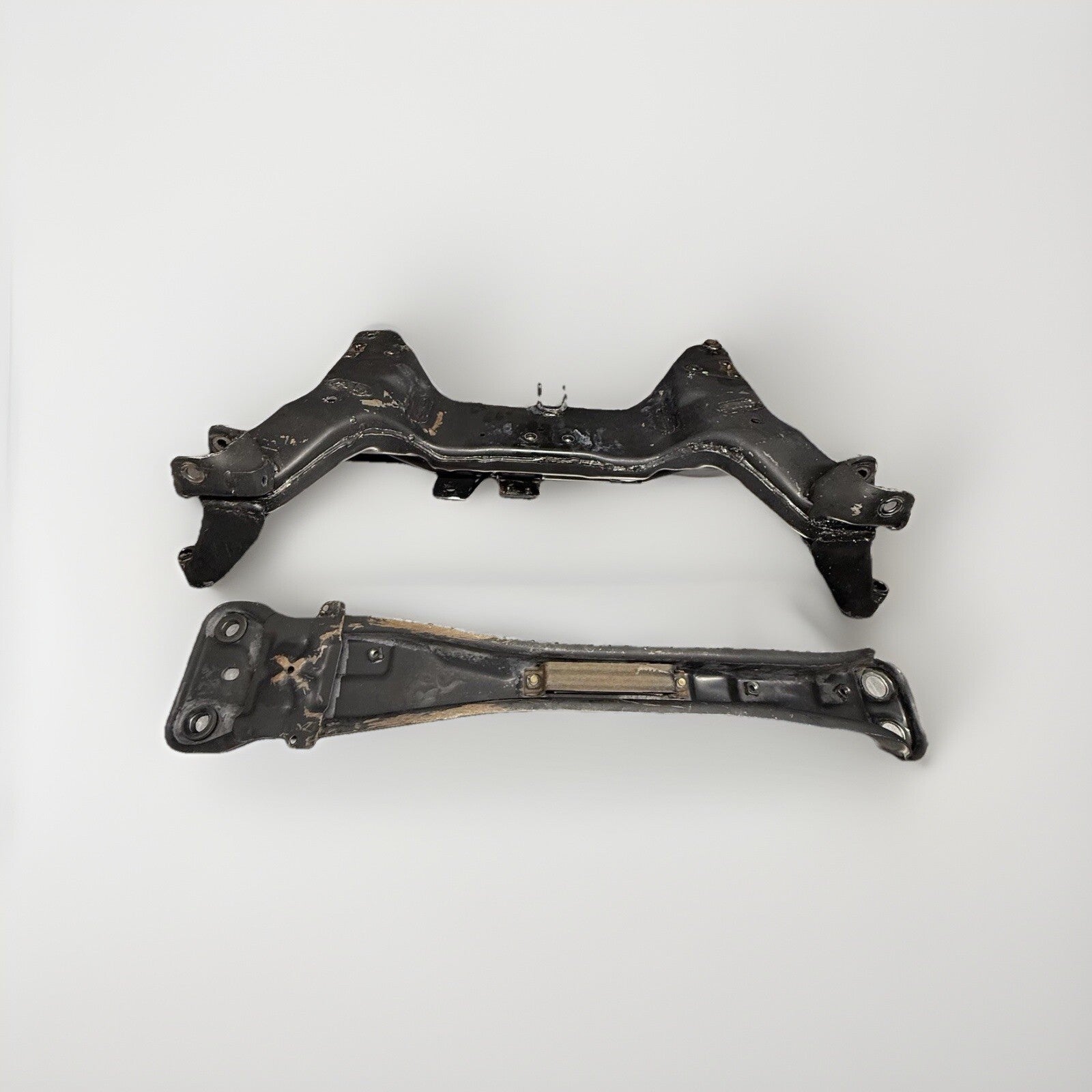 2000-2002 Nissan Sentra 2.0 Sr20de Front Crossmember Subframe Cradle K Member #1