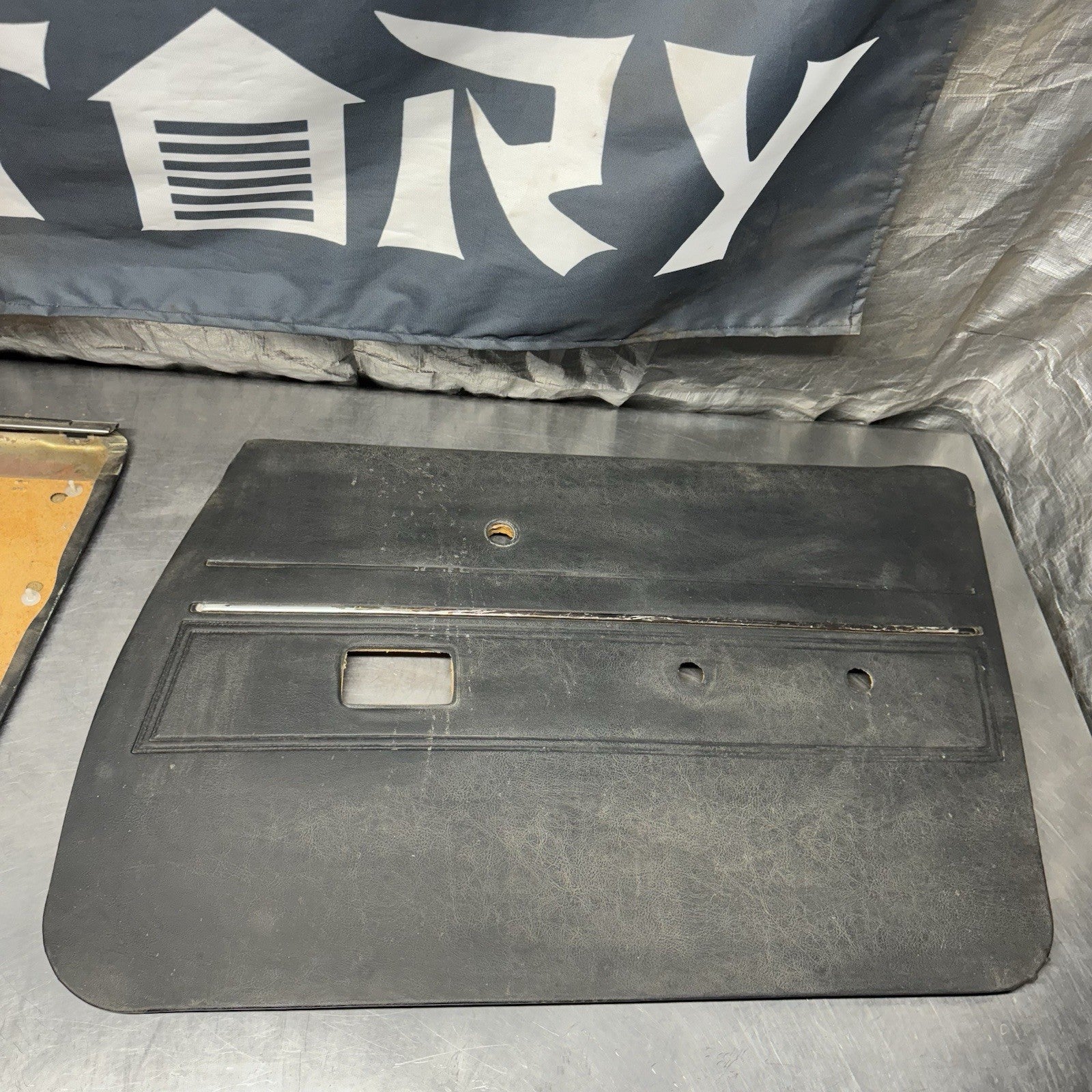 Toyota Corolla KE70 AE71 4 DOOR PANELS WAGON SEDAN COUPE 1980 - 1983 Front #1