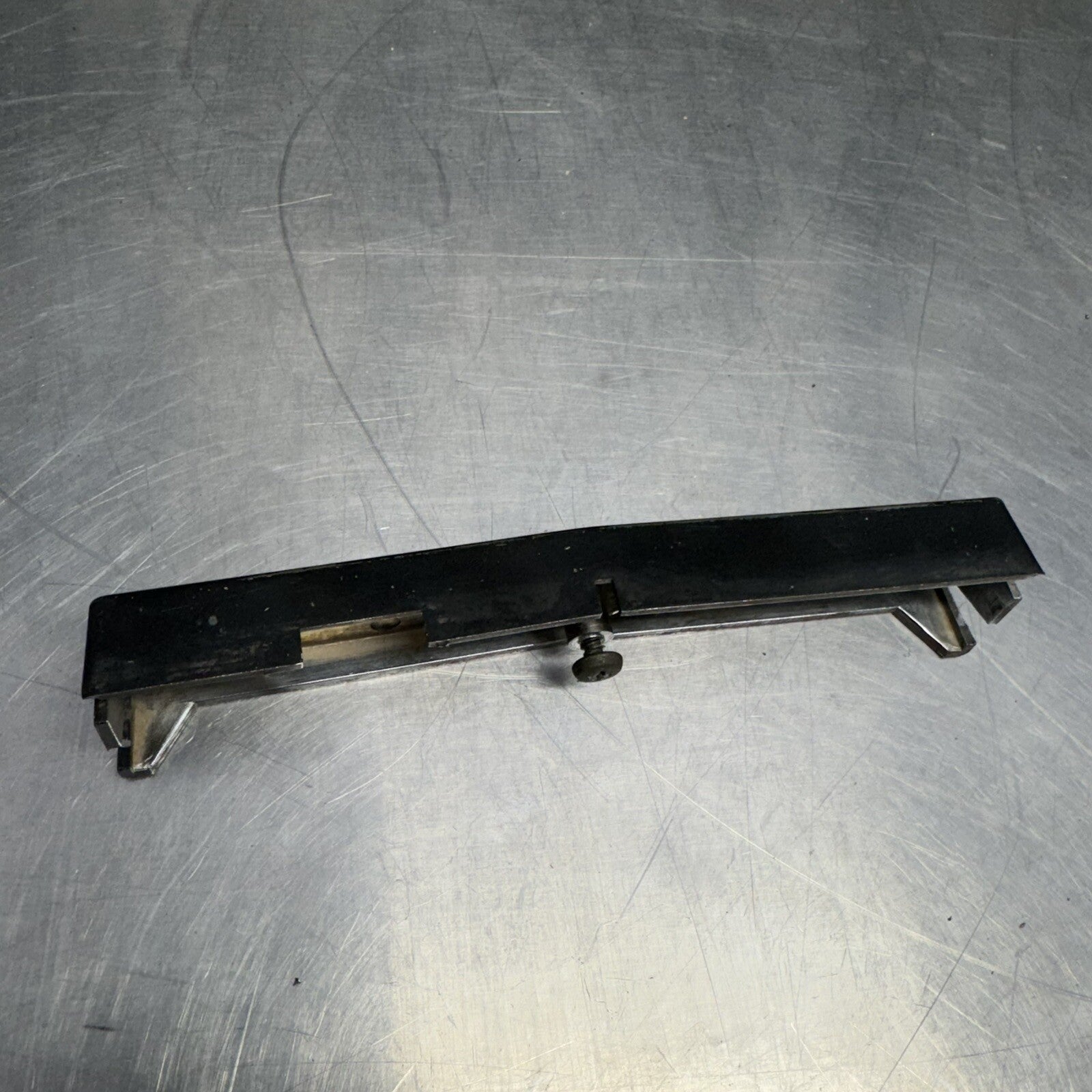 Toyota Corrolla TE71 TE72 Grille Grlle Emblem 81 82 83 84 #1
