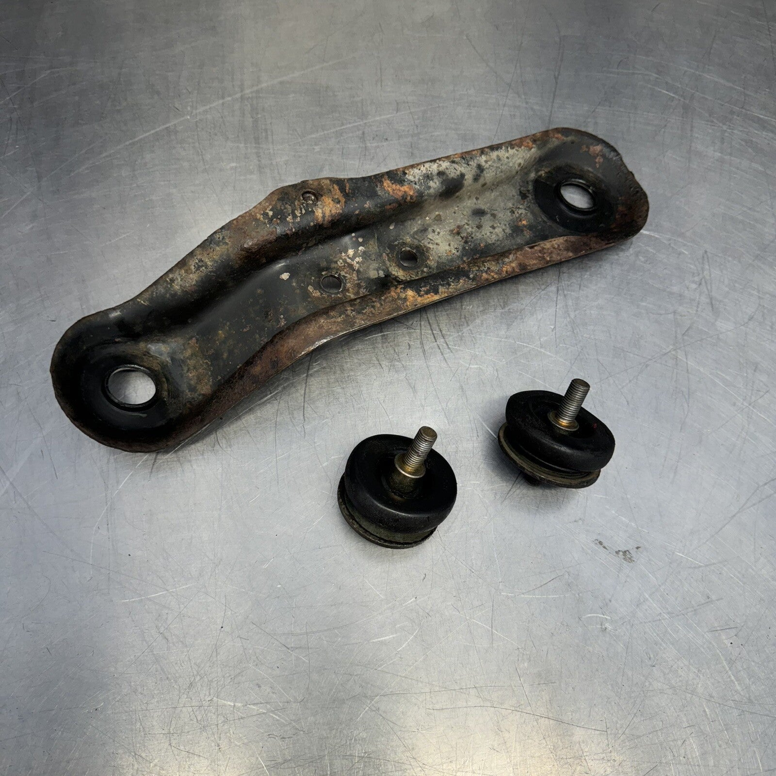 Transmission Brace Mount Bracket Mazda RX7 FB 79-85 SA22C 12A 13B 119 1C2 #1