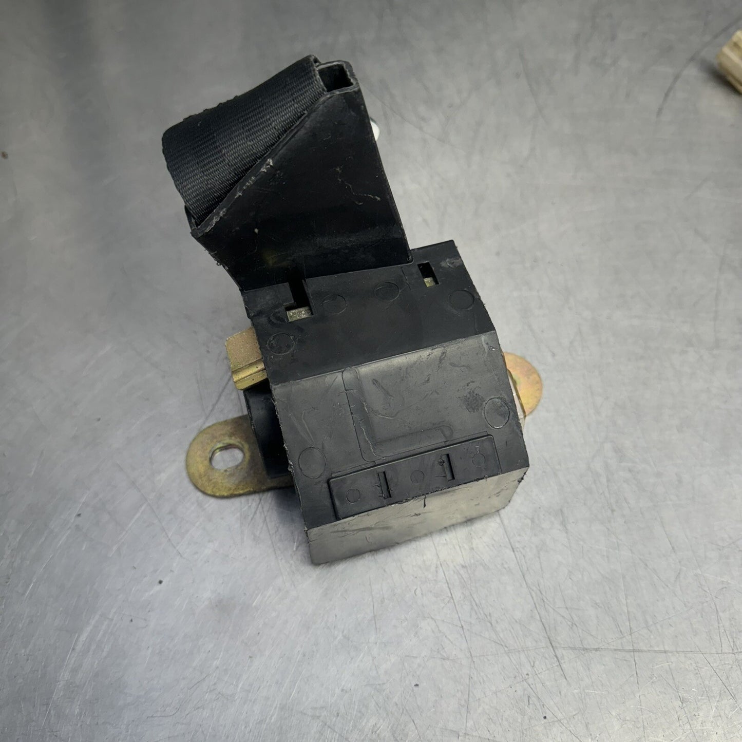 Toyota Corolla AE86 Seat Belt Rear Left Driver Side Black #3