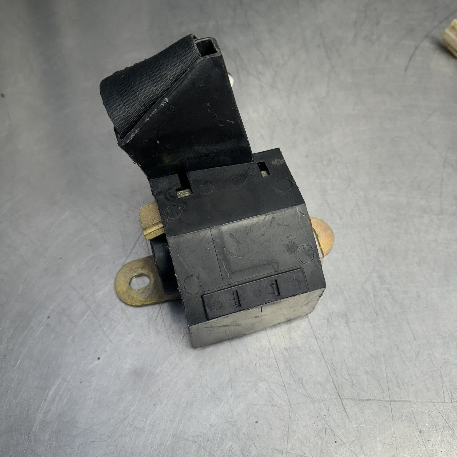 Toyota Corolla AE86 Seat Belt Rear Left Driver Side Black #3
