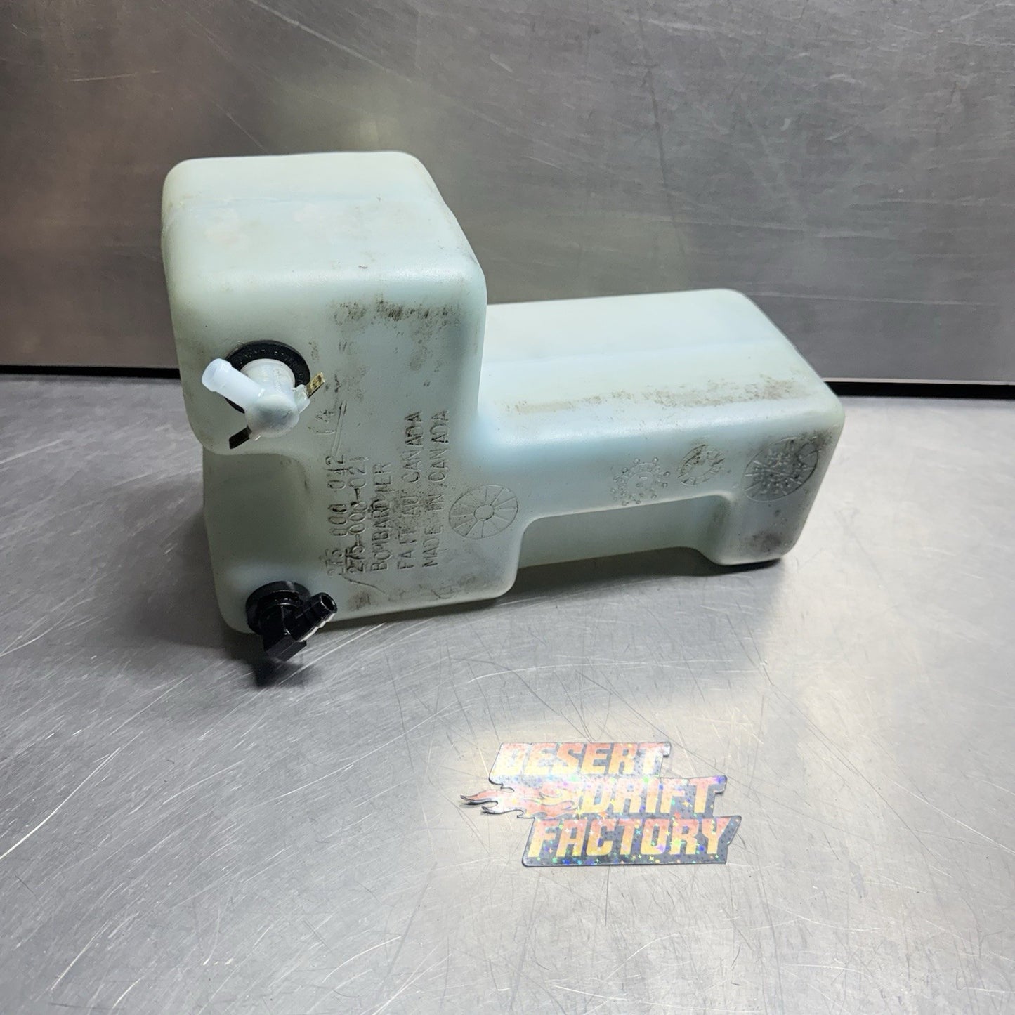 1993 93 Seadoo Sea Doo GTS 587 Bombardier PWC Body Gas Tank Fuel Gasoline Oil