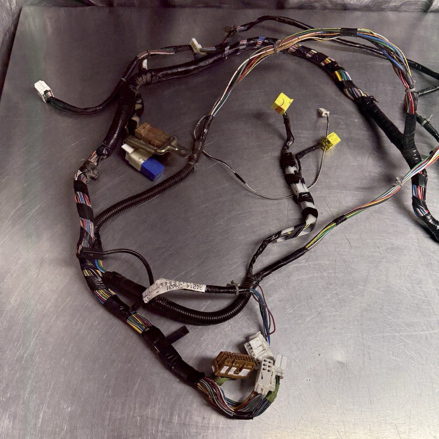 OEM 2001 Nissan Sentra 2.0L SR20DE Harness Fuel Pump Tail Lights Rear #1