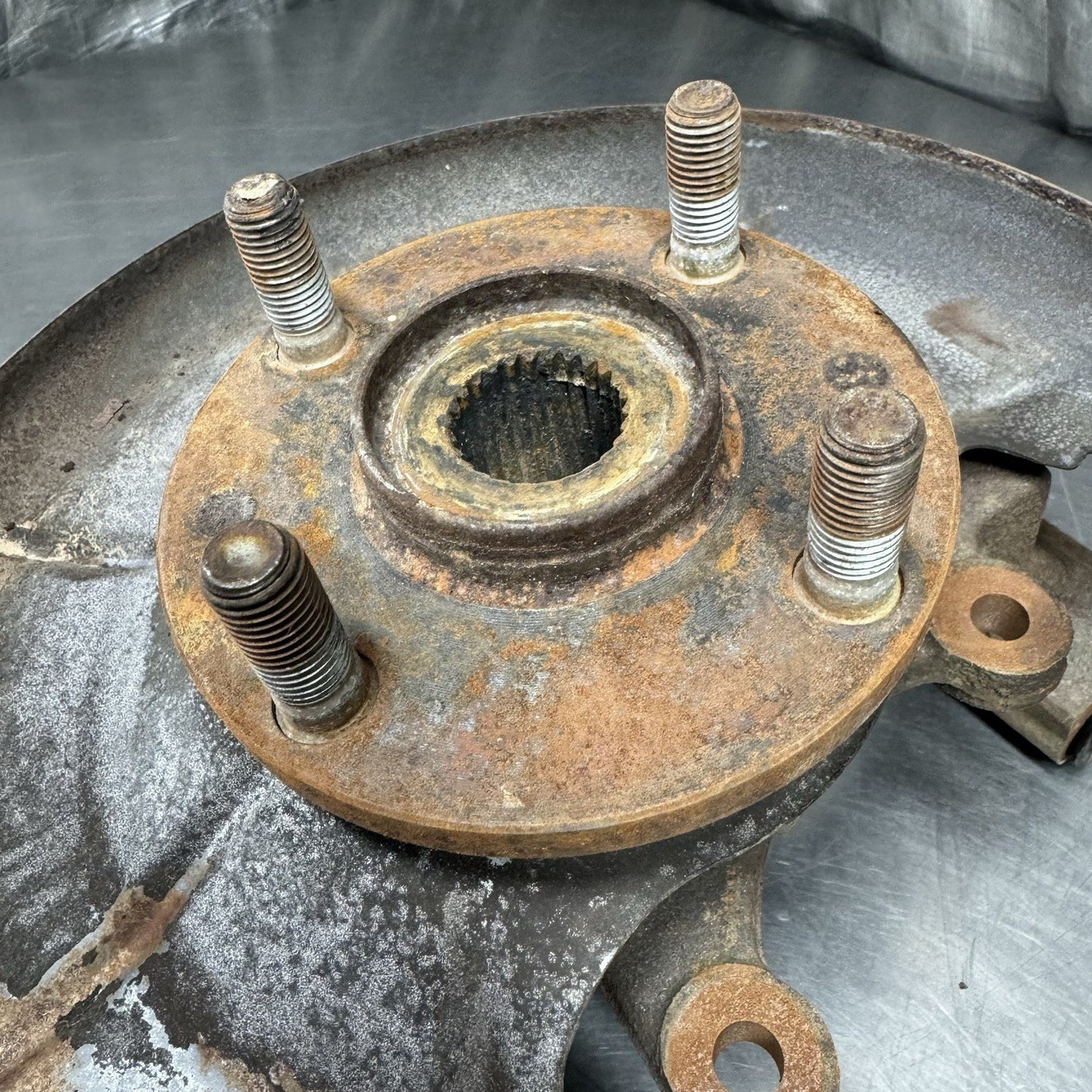 99-00 Mazda Miata / Rear Spindle Knuckle / Passenger Side / No ABS #1