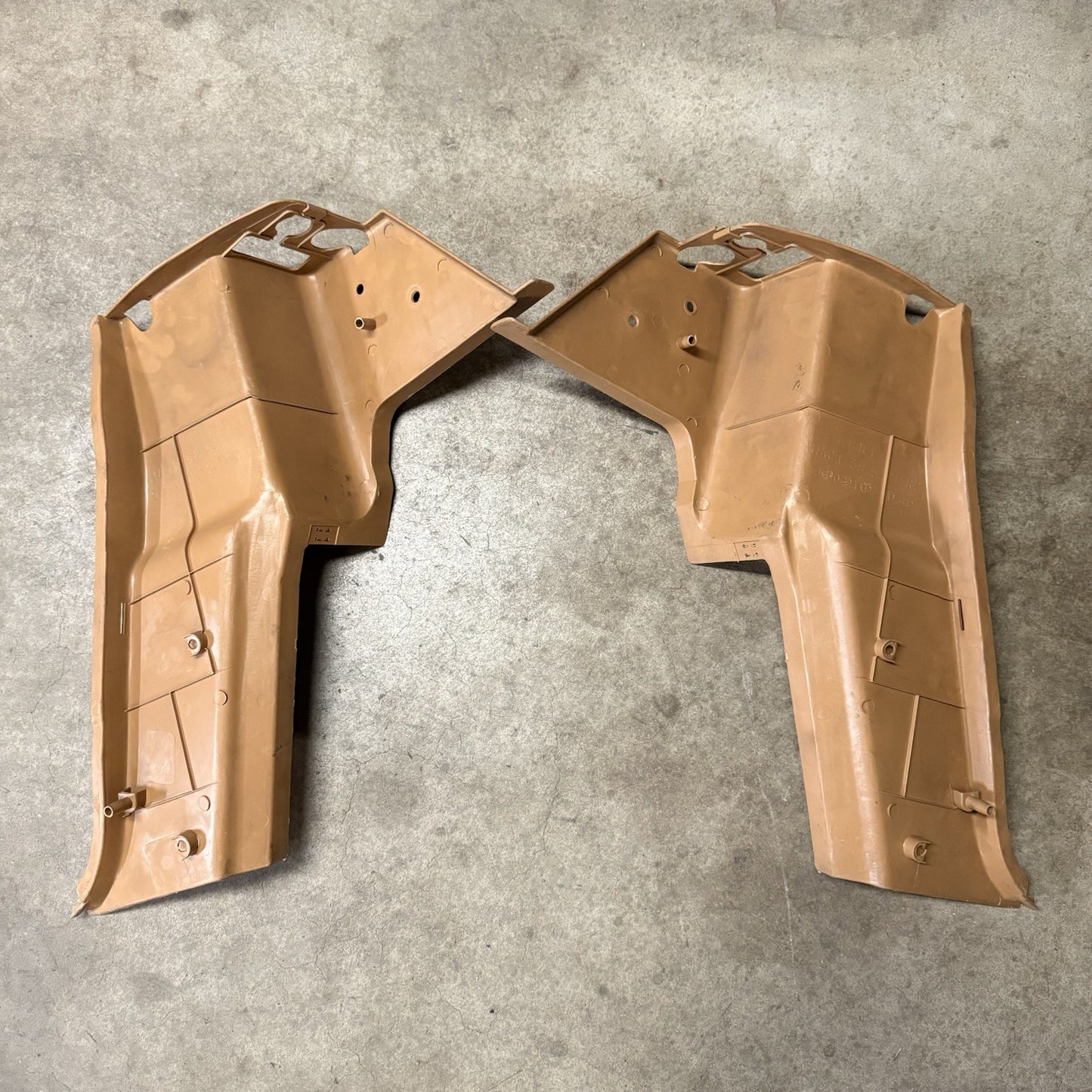 1994-1997 MAZDA MIATA B PILLAR PLASTIC TRIM COVER SET TAN 94-97