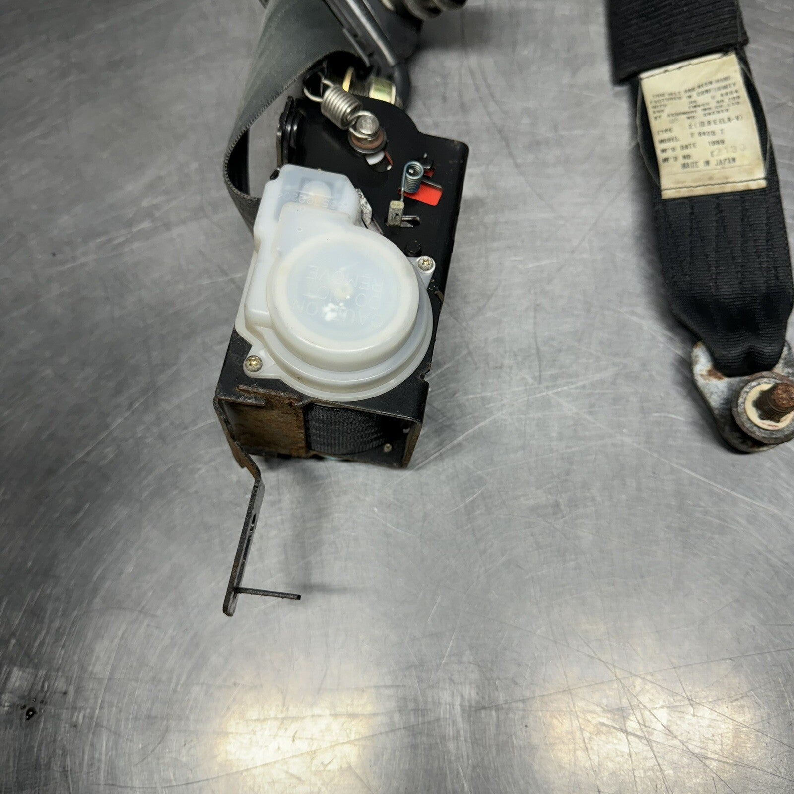 90-93 Mazda Miata Mx5 Oem Black Right Passenger Seat Belt Retractor #1