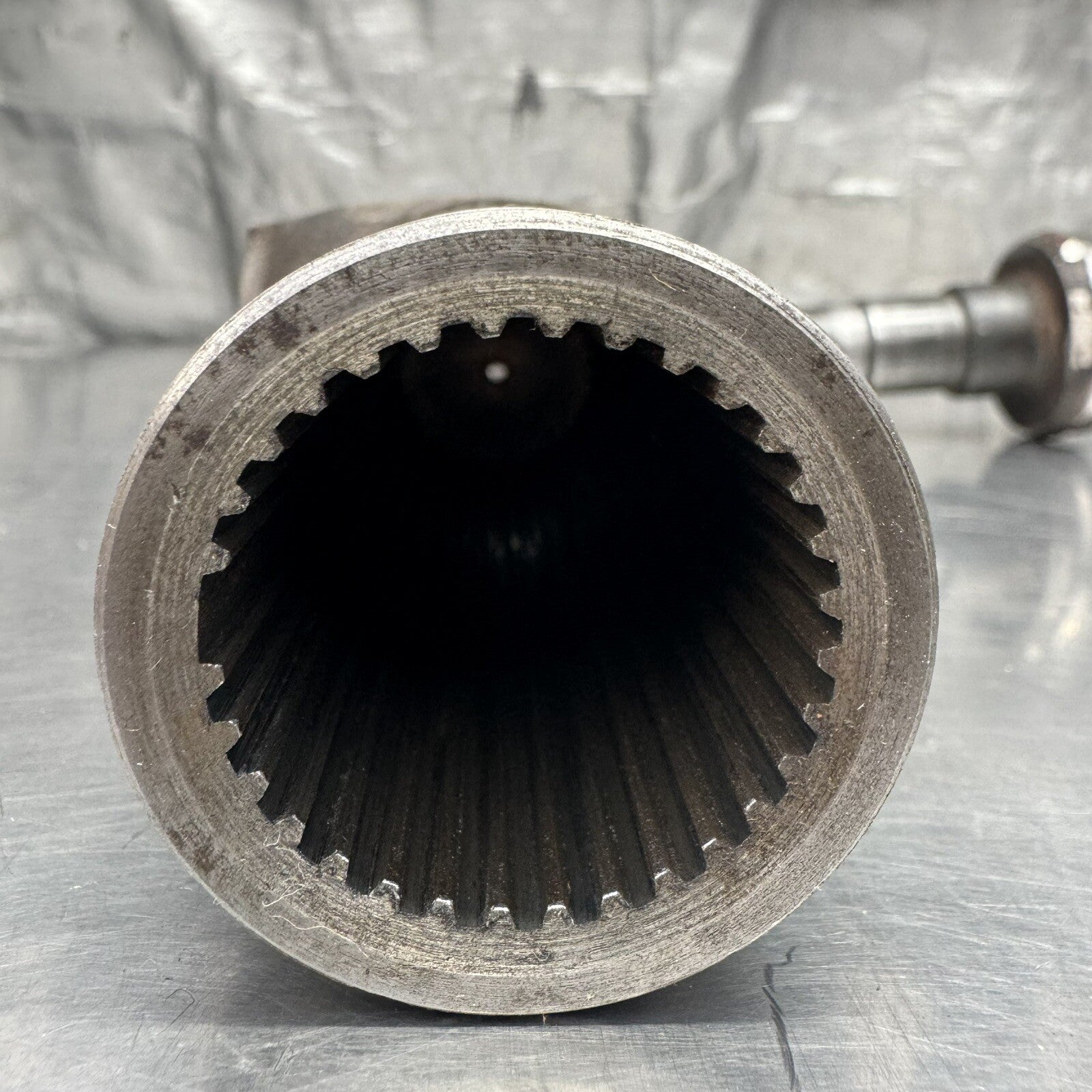 N3-3-2471KX Driveshaft Slip Yoke Front Shaft Spline 1350 UJoint 85 Square body