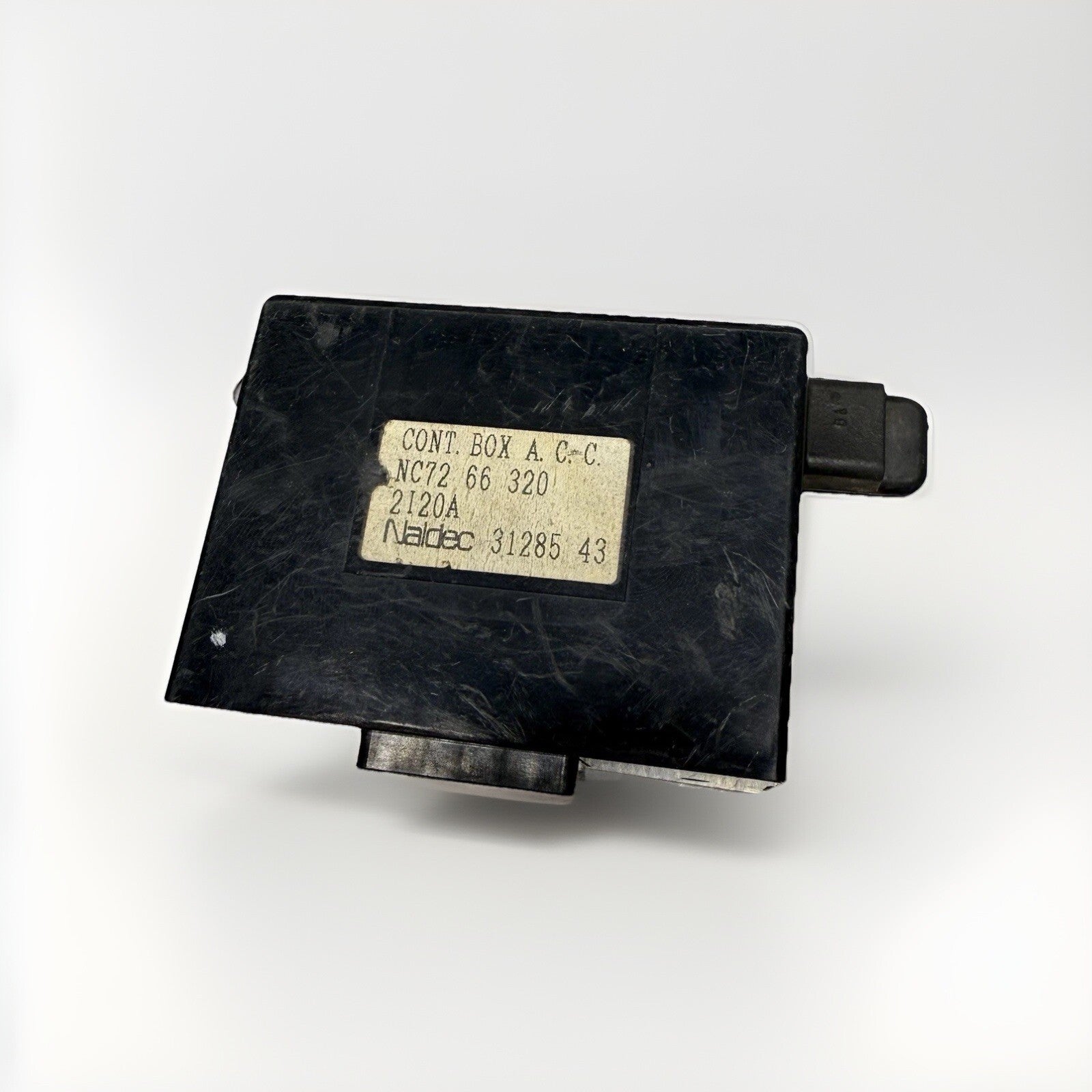 1999-2005 Mazda Miata Cruise Control Module Computer NC7266320 99-05