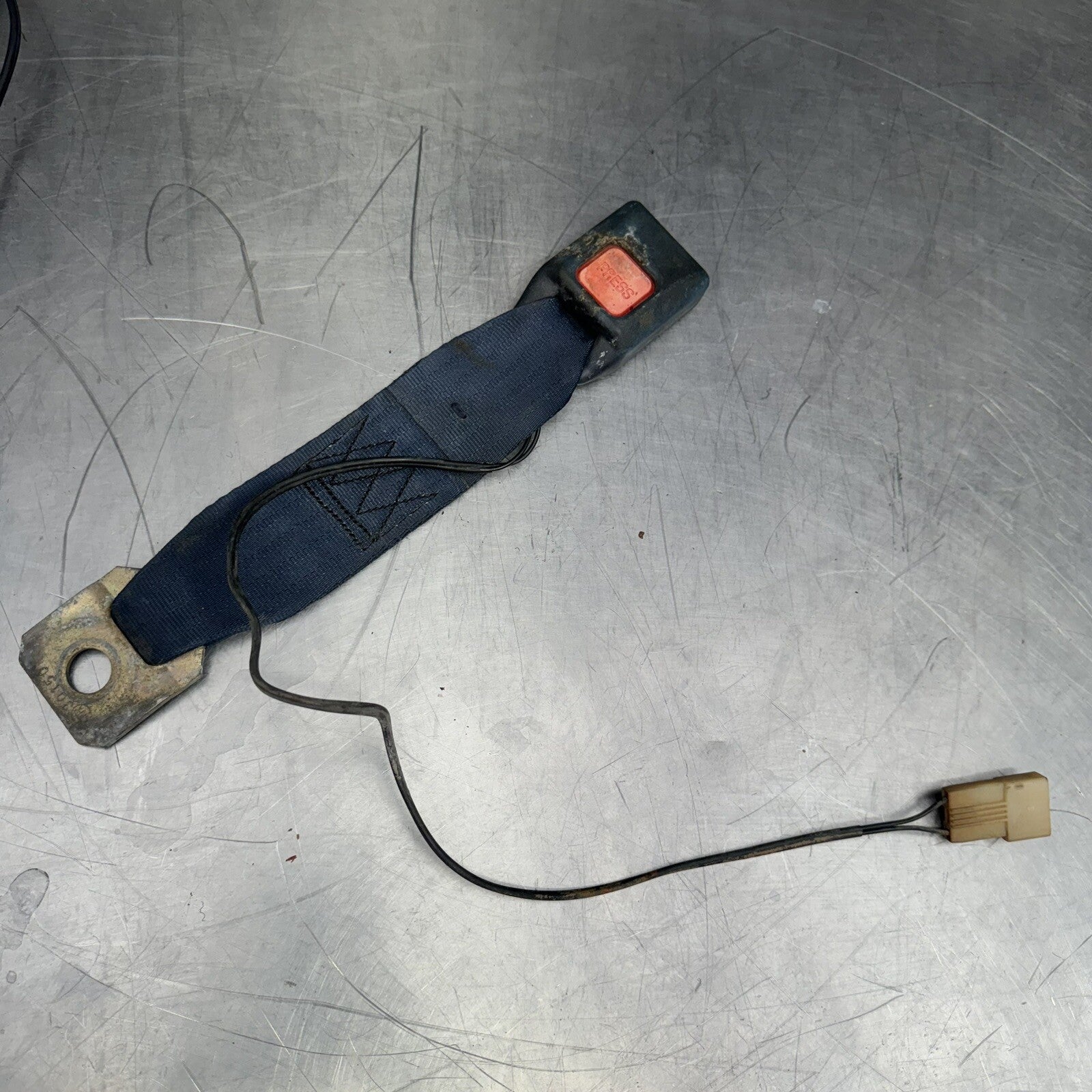 Toyota Corolla AE86 Front Seat Belt Buckle Receiver Clip #6