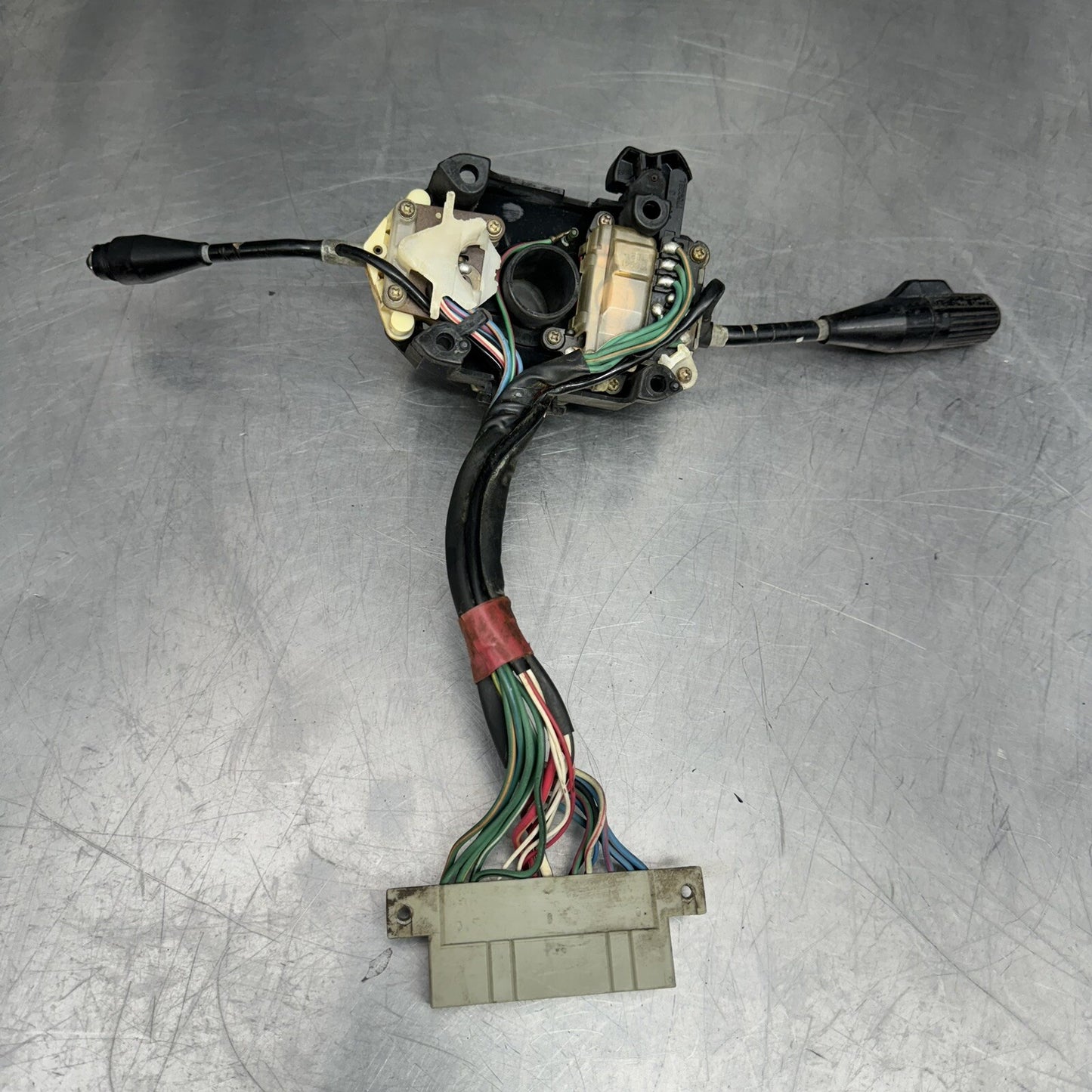 Toyota Corolla KE70 steering column turn signal headlight switch #3