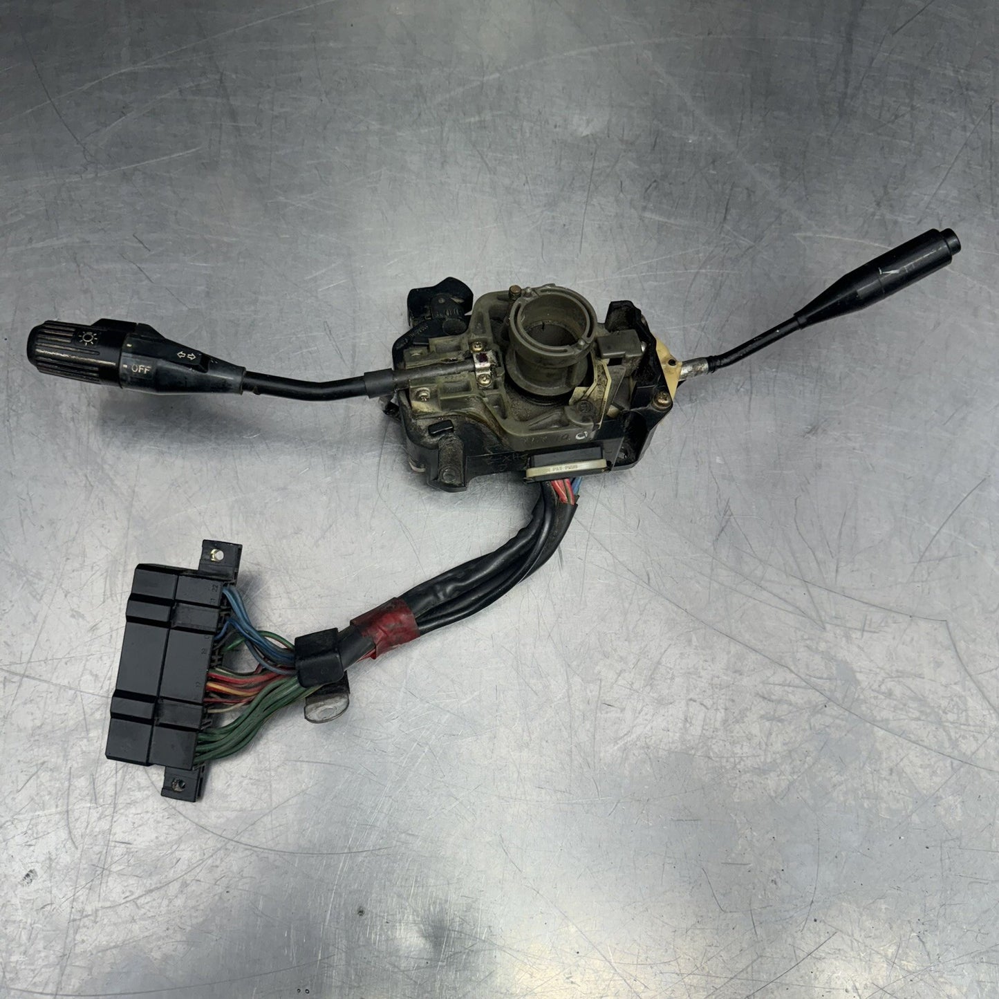 Toyota Corolla KE70 steering column turn signal headlight switch #2