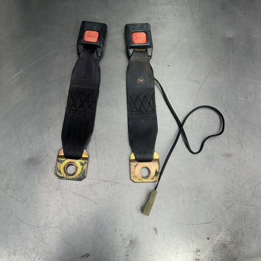 Toyota Corolla AE86 Front Seat Belt Buckle Receiver Clip Pair #1