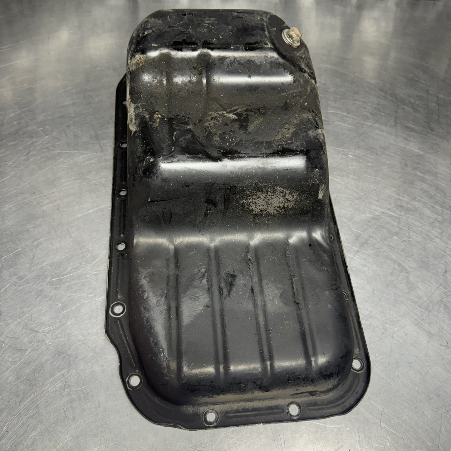 OEM 89-95 Toyota Pickup 2WD Truck 22RE Engine Oil Pan 4 cyl 2.4L Cylinder #1
