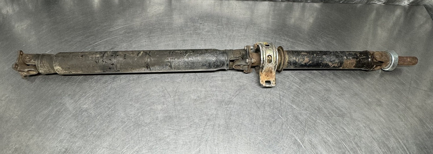 TOYOTA AE86 GTS M/T Driveshaft  W/Center Bearing 4age Drive Shaft Assy OEM #1