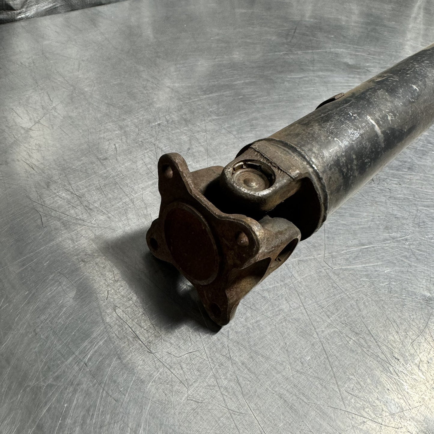 TOYOTA AE86 GTS M/T Driveshaft  W/Center Bearing 4age Drive Shaft Assy OEM #2