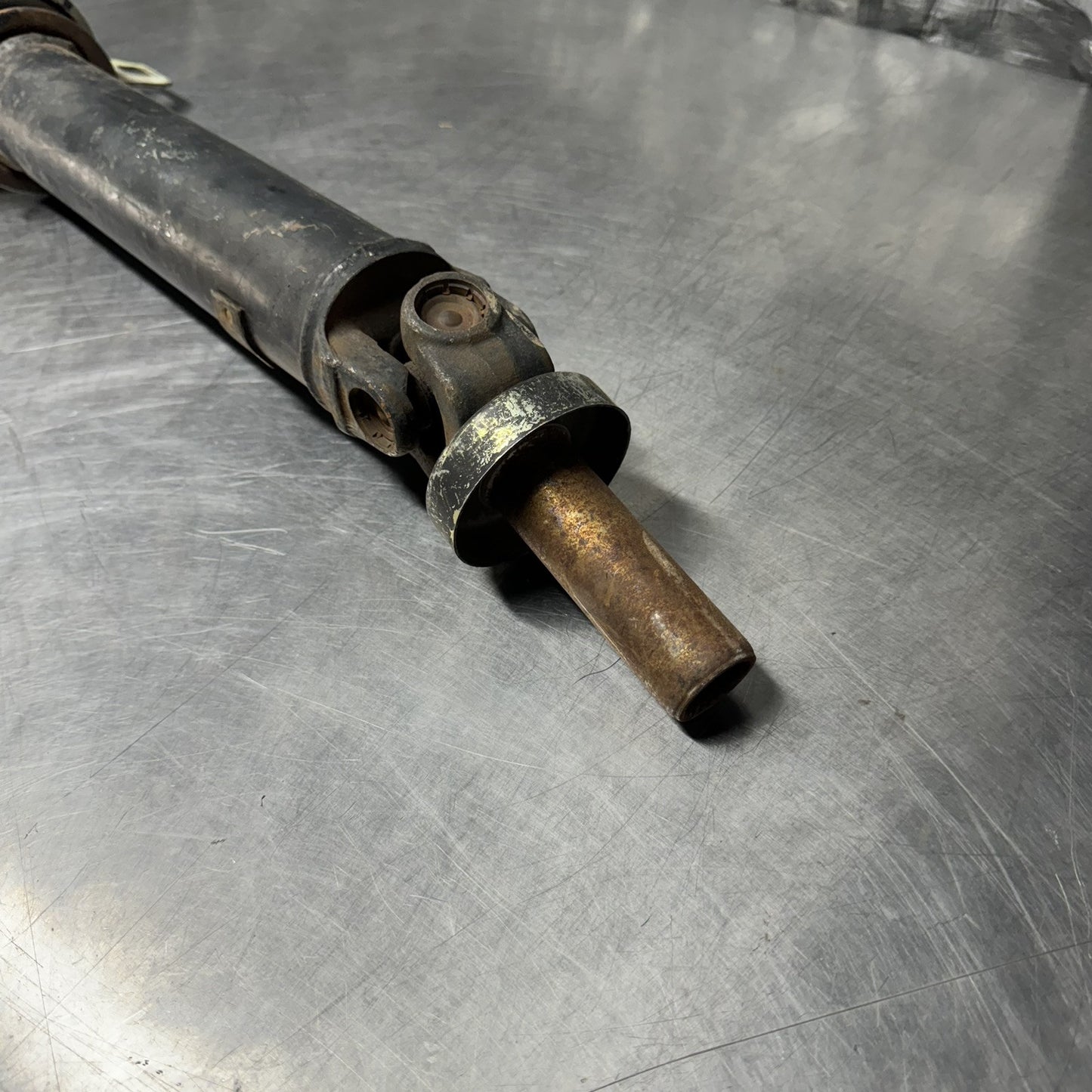 TOYOTA AE86 GTS M/T Driveshaft  W/Center Bearing 4age Drive Shaft Assy OEM #2