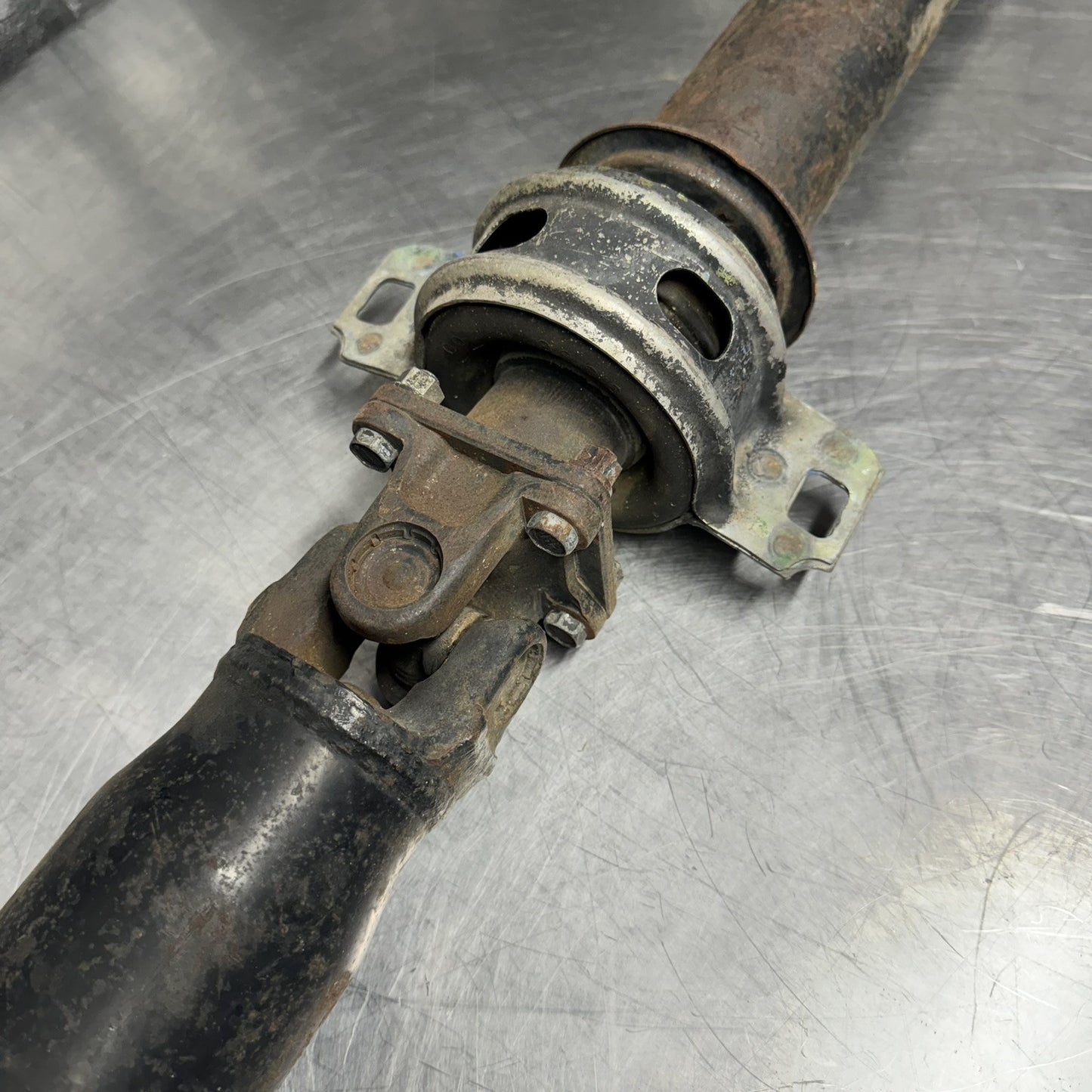 TOYOTA AE86 GTS M/T Driveshaft  W/Center Bearing 4age Drive Shaft Assy OEM #4
