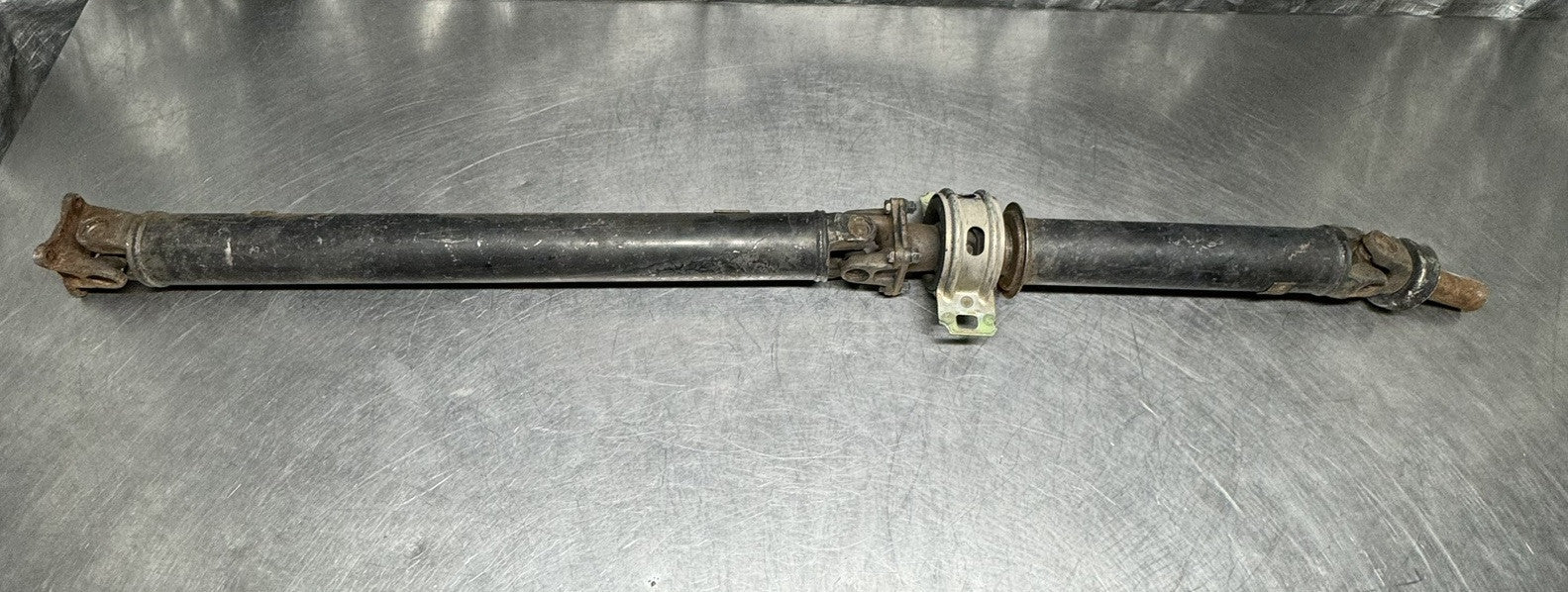 TOYOTA AE86 GTS M/T Driveshaft  W/Center Bearing 4age Drive Shaft Assy OEM #2
