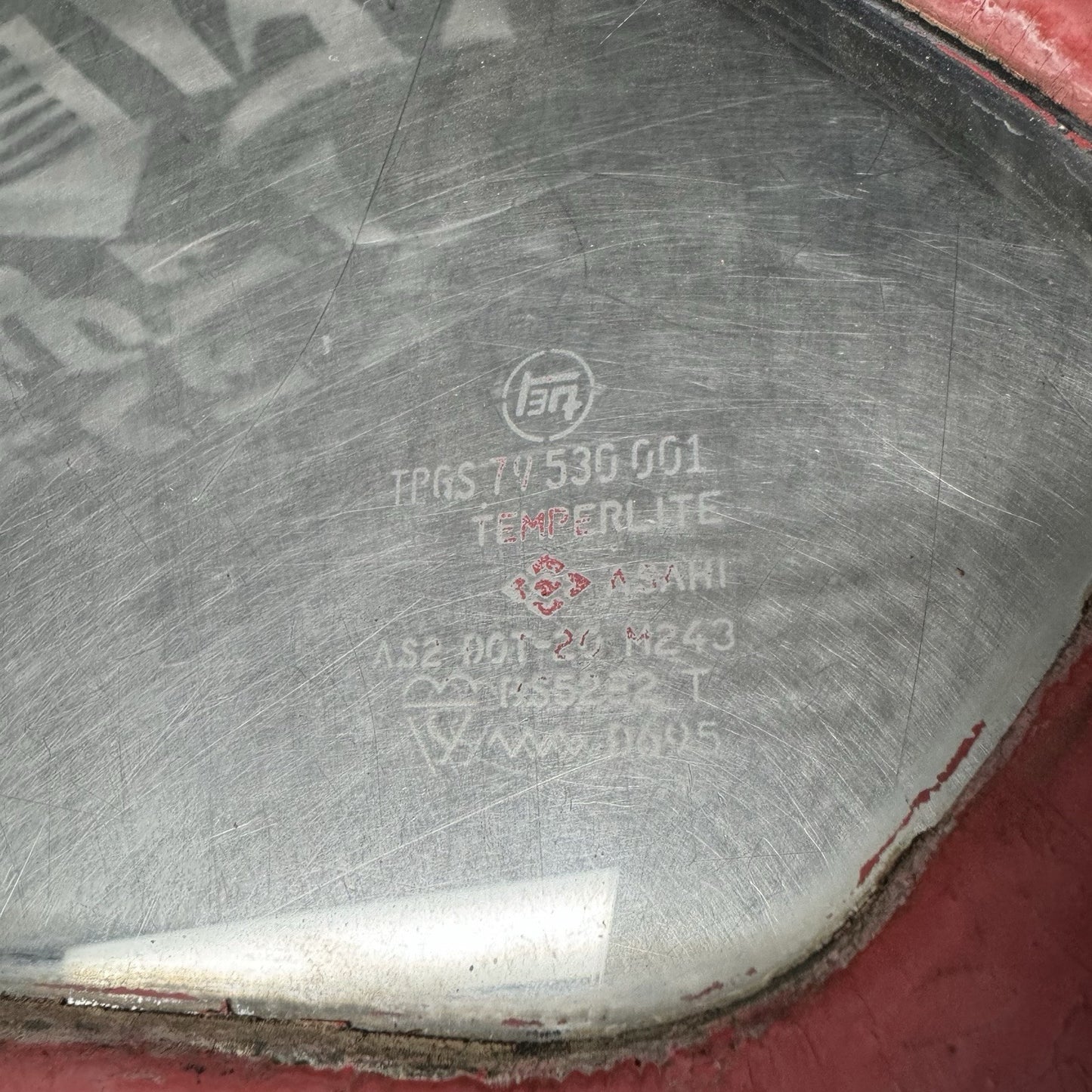 Toyota  Corolla TE72 WAGON Quarter glass Left SEAL 1980-1983 #1