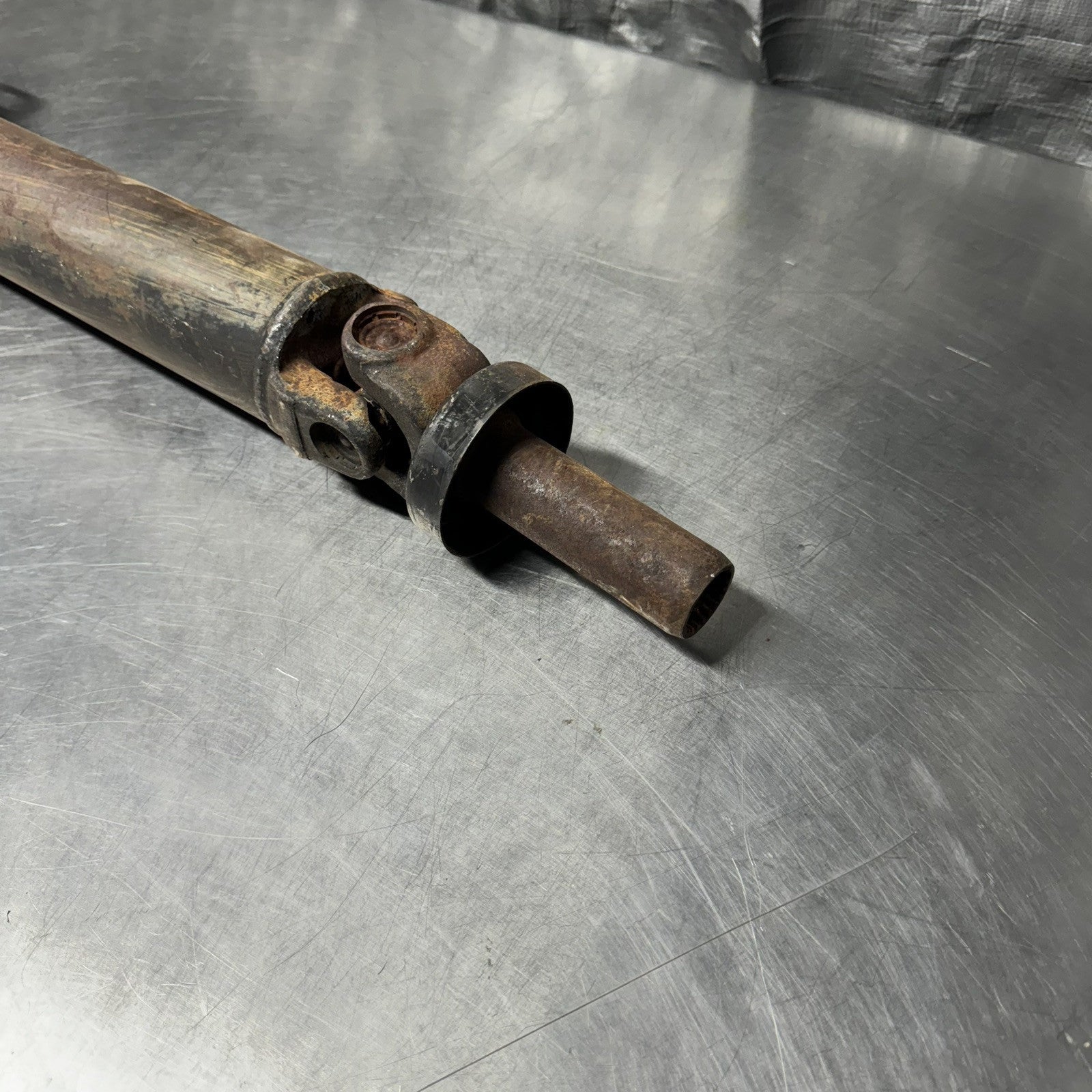 TOYOTA AE86 GTS M/T Driveshaft  W/Center Bearing 4age Drive Shaft Assy OEM #3