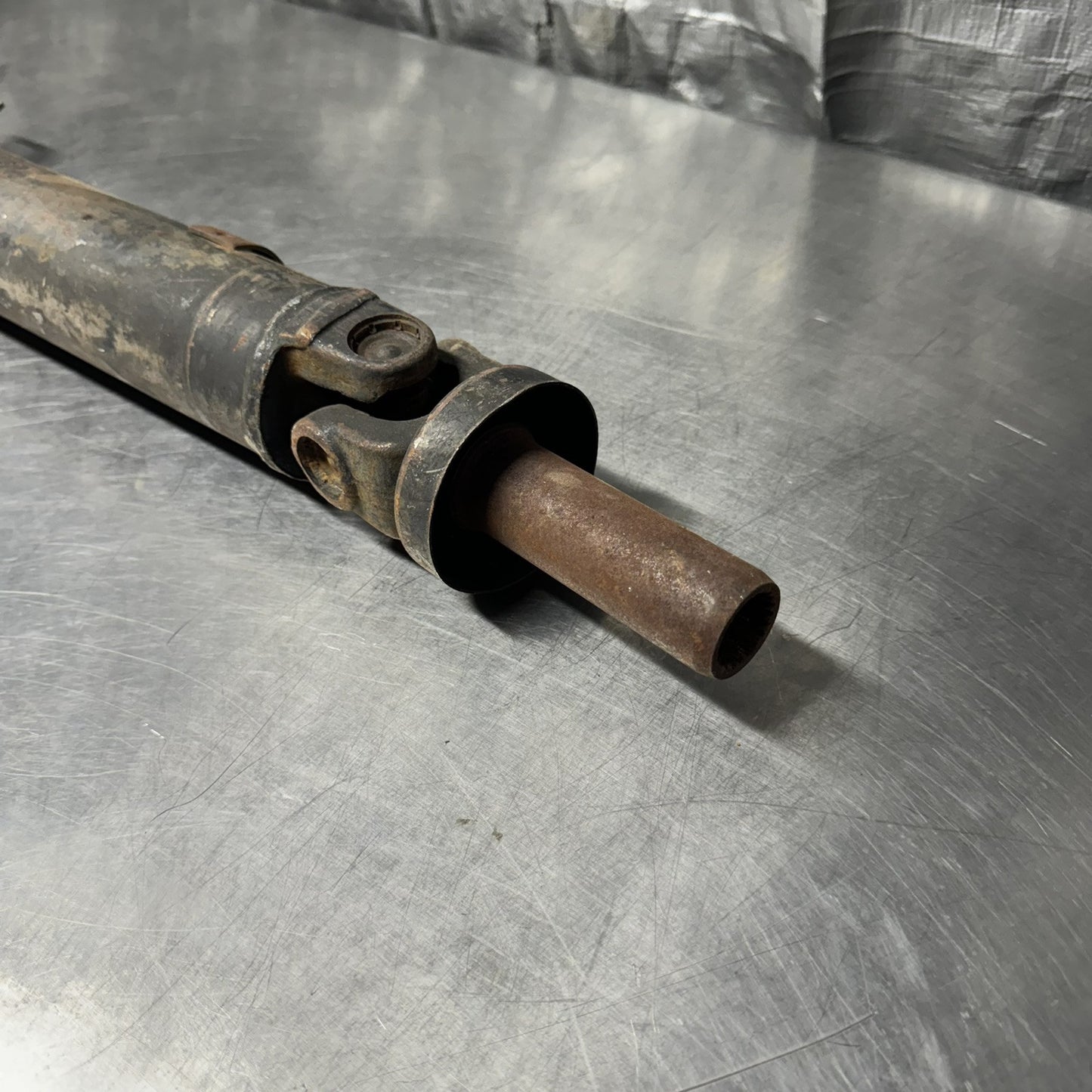 TOYOTA AE86 GTS M/T Driveshaft  W/Center Bearing 4age Drive Shaft Assy OEM #4