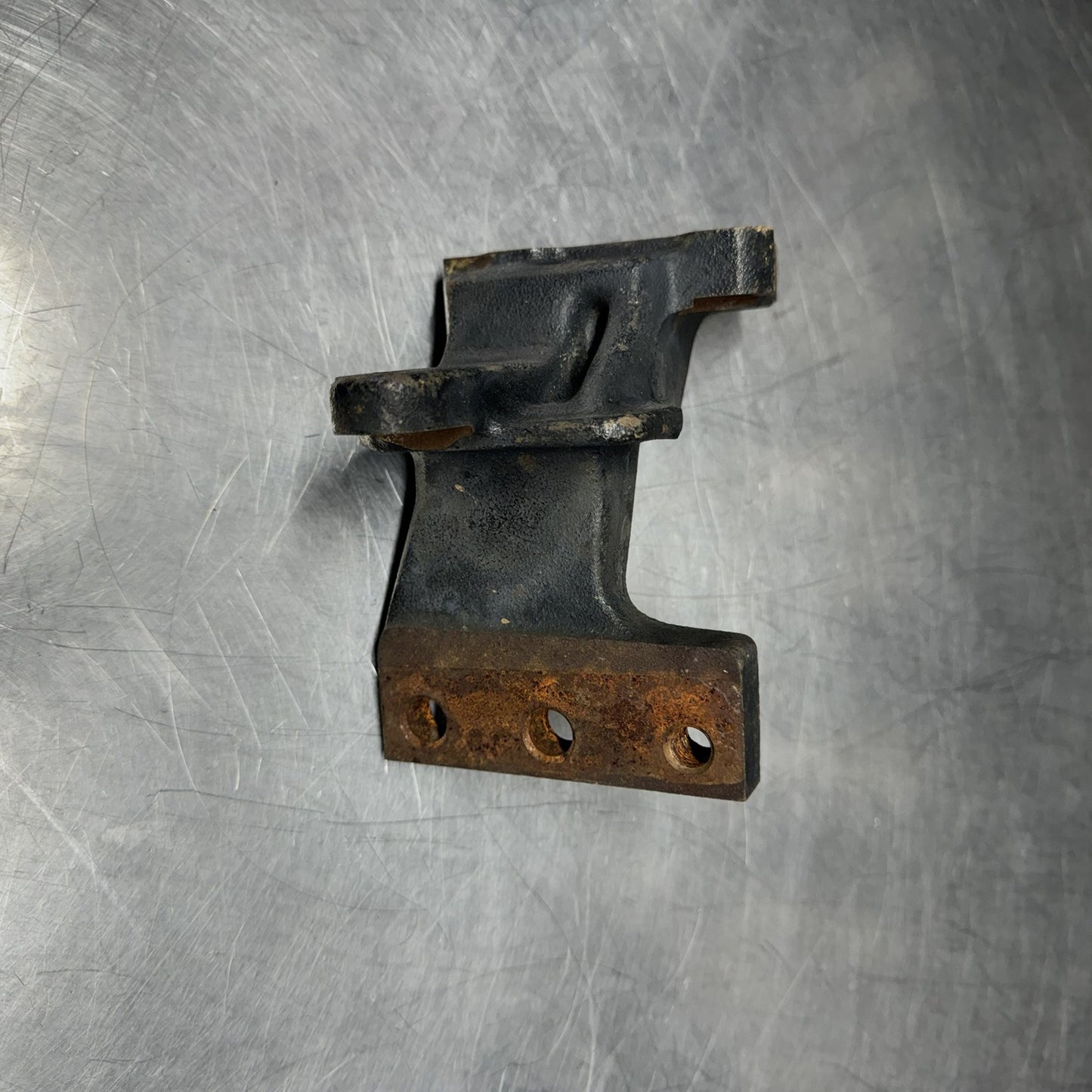 TOYOTA 4AGE RH ENGINE MOUNTING BRACKET / 4A-GE 20Valve 12315-16070 #1