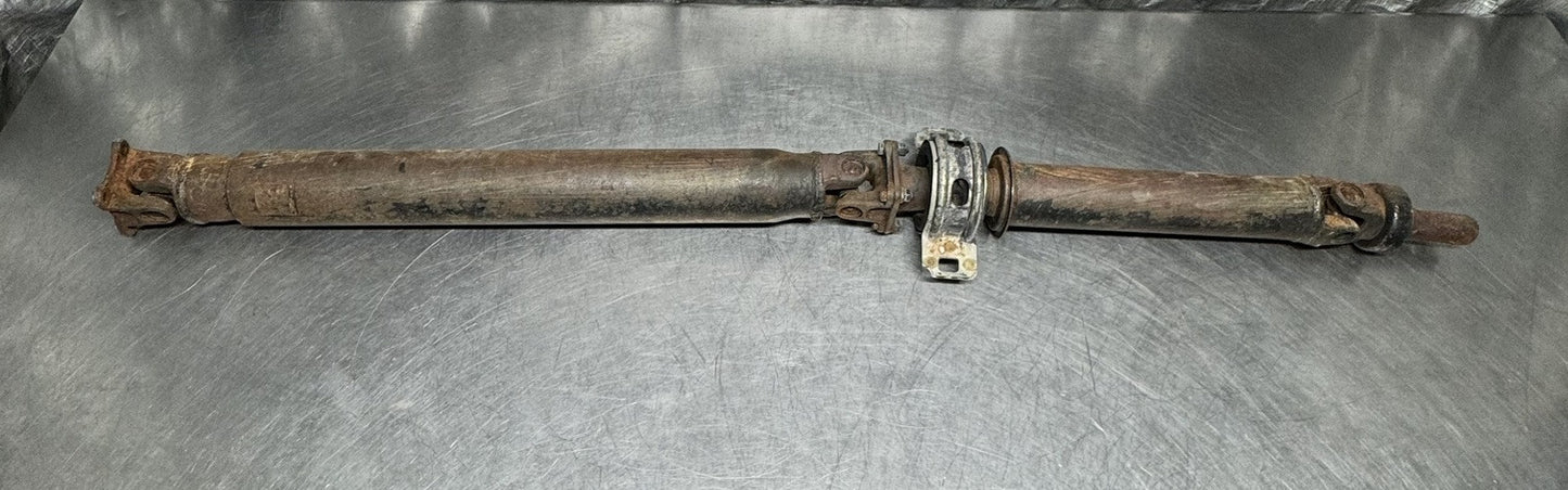 TOYOTA AE86 GTS M/T Driveshaft  W/Center Bearing 4age Drive Shaft Assy OEM #3