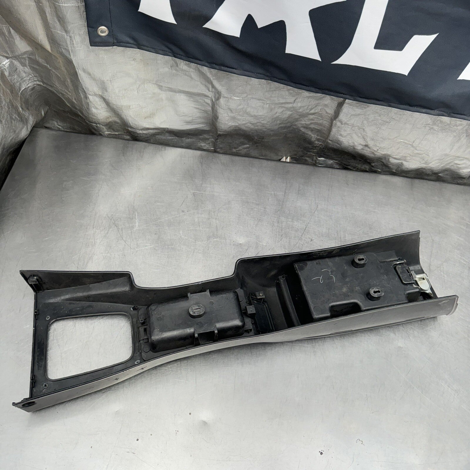 90-97 Mazda MX-5 Miata Center Console Arm Rest  96NASU #1