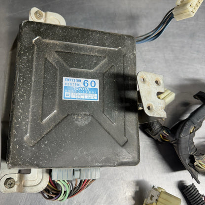 Toyota Corolla KE70 KE72 TE71 TE72 Wiring Harness Fuse Box Under Dash #1