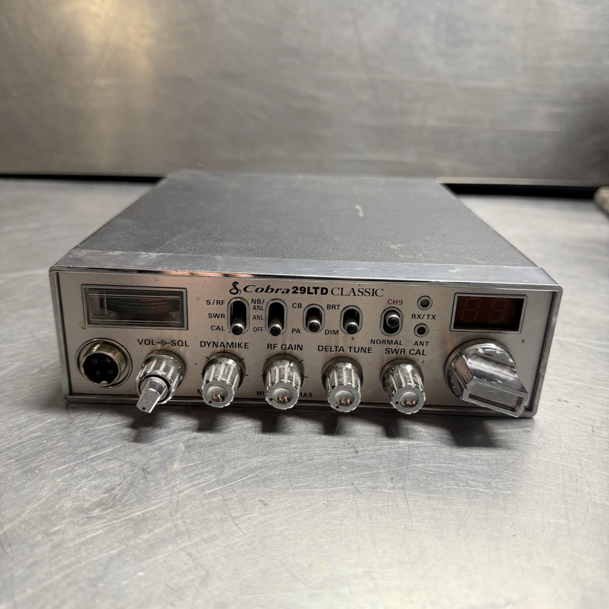 Cobra 29LTD CLASSIC 40 Channel CB Radio  No Mic Or Bracket #1