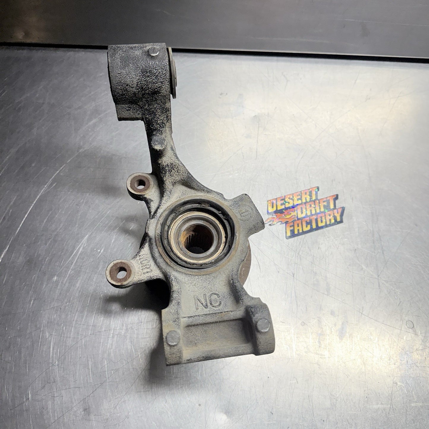 1999-2005 Mazda Miata Rear Spindle Knuckle Right Passenger Side NON ABS 99-05 #2
