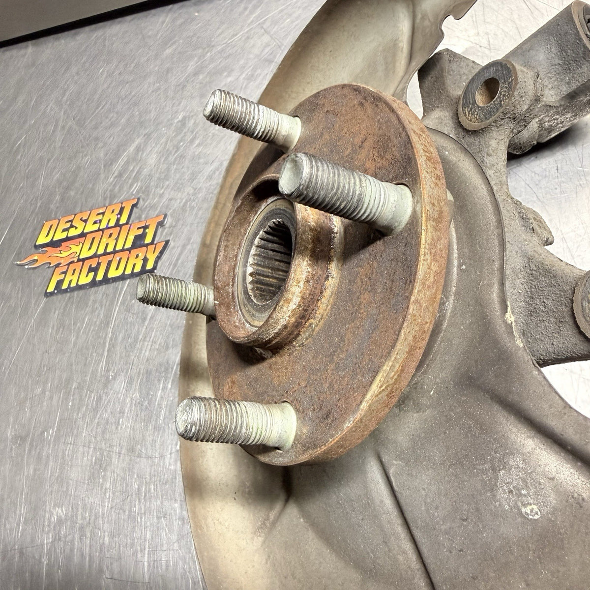 94-97 Mazda Miata / Rear Spindle Knuckle / Passenger Side / NO ABS #2