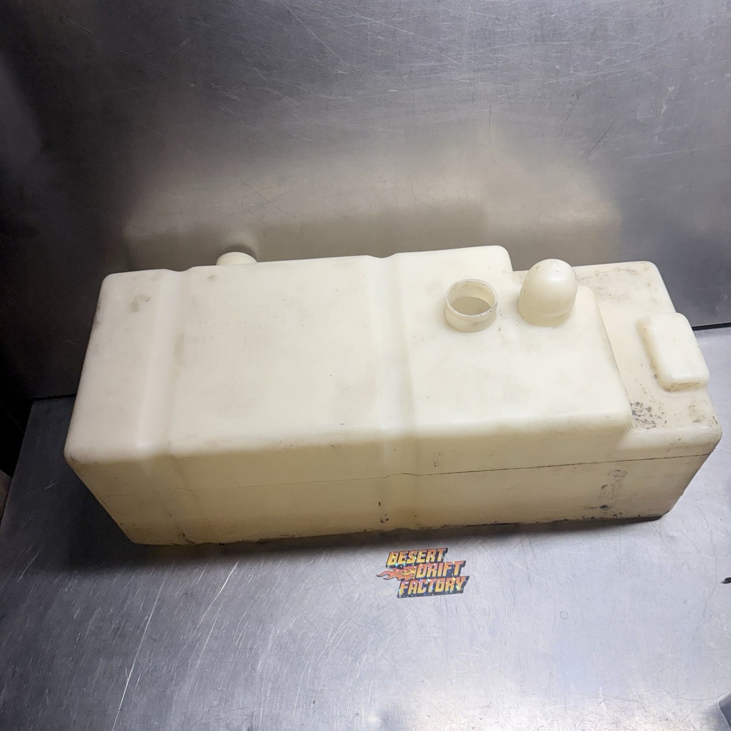 1993 93 SEADOO SEA DOO 587 ROTAX BOMBARDIER WAVERUNNER BODY GAS TANK BOTTLE FUEL