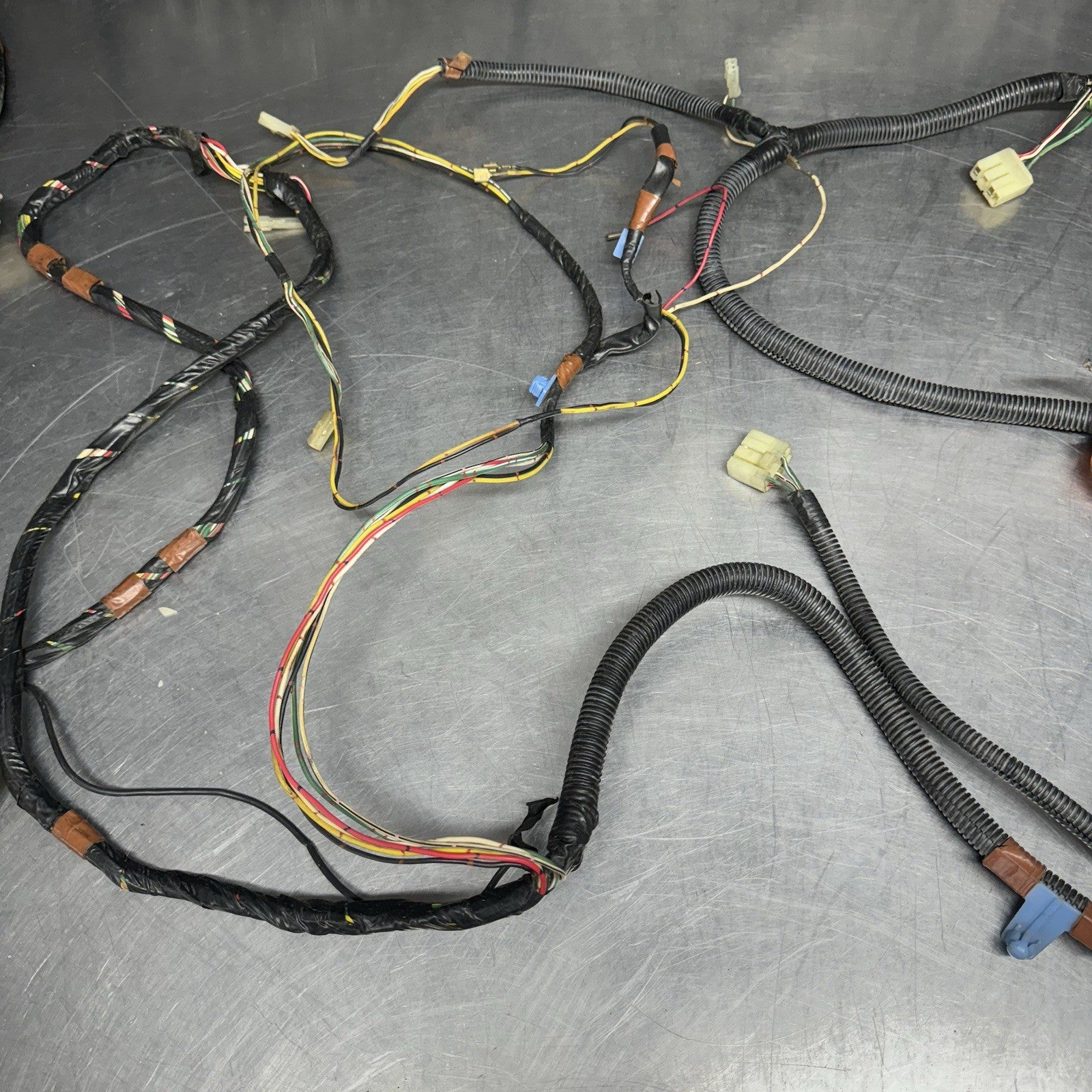 Toyota Corolla AE86 Rear Fuel Pump Tail Lights Wire Harness 82161 12780C #1