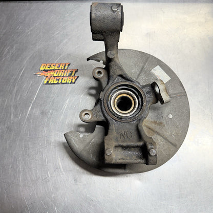 1999-2005 Mazda Miata Rear Spindle Knuckle Right Passenger Side ABS 99-05