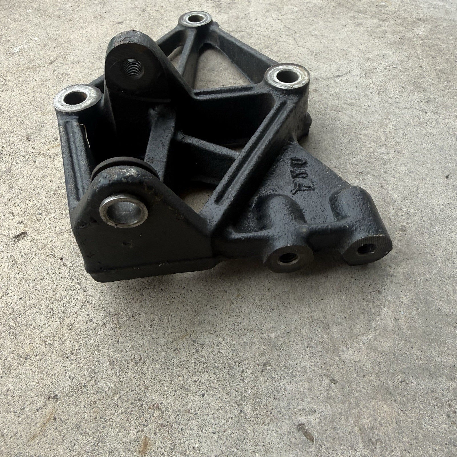 91-94 Nissan 240SX S13 DOHC Power Steering Pump Bracket M1 53F00 Ka24DE #1