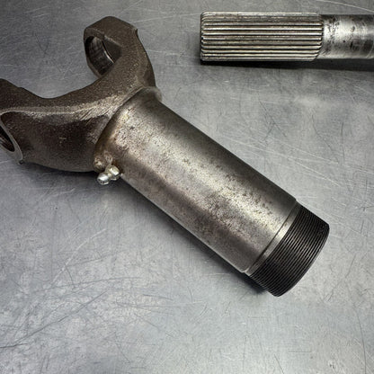 N3-3-2471KX Driveshaft Slip Yoke Front Shaft Spline 1350 UJoint 85 Square body