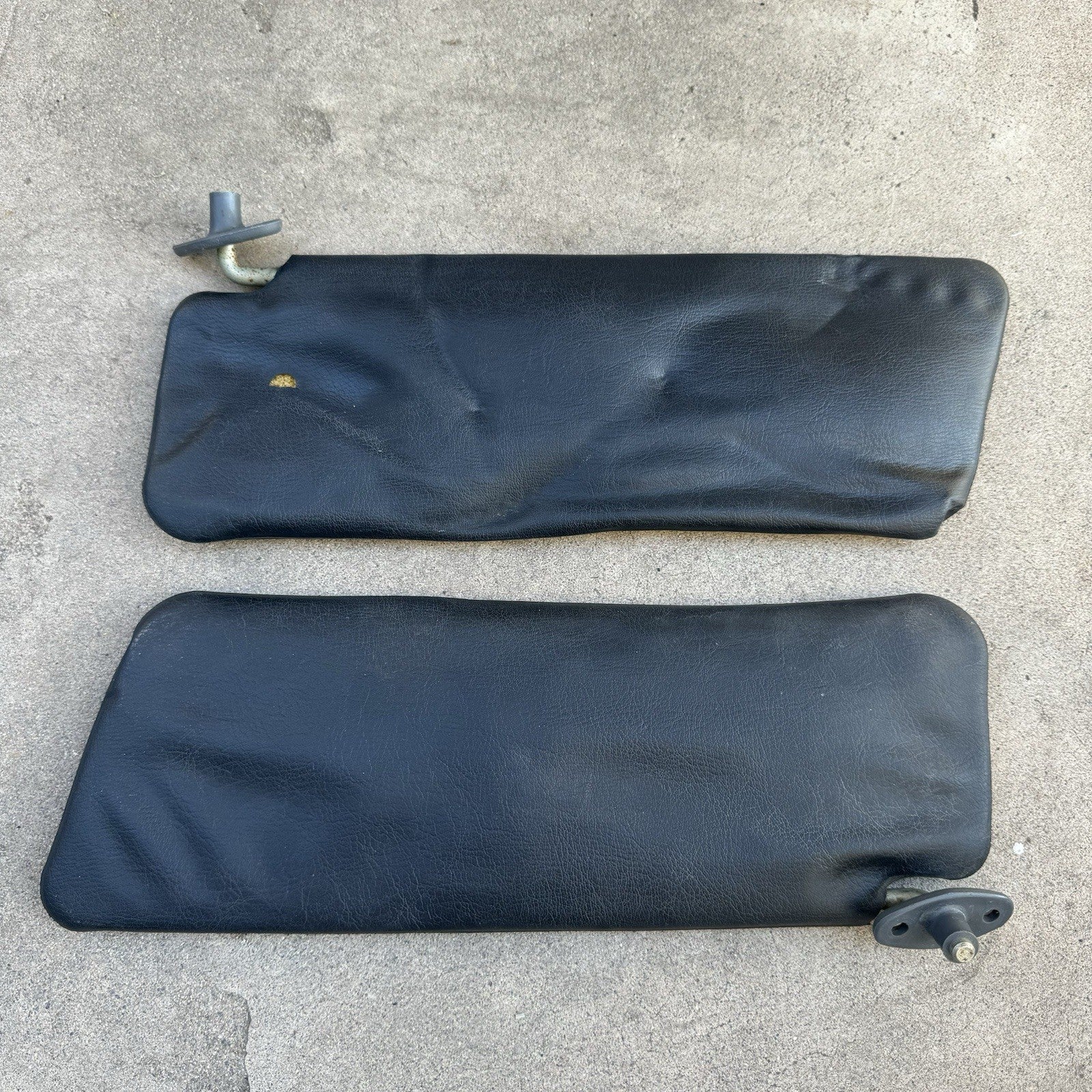 84-85 MAZDA RX7 FB SET OF 2 FRONT LEFT & RIGHT SUN VISOR BLACK #1