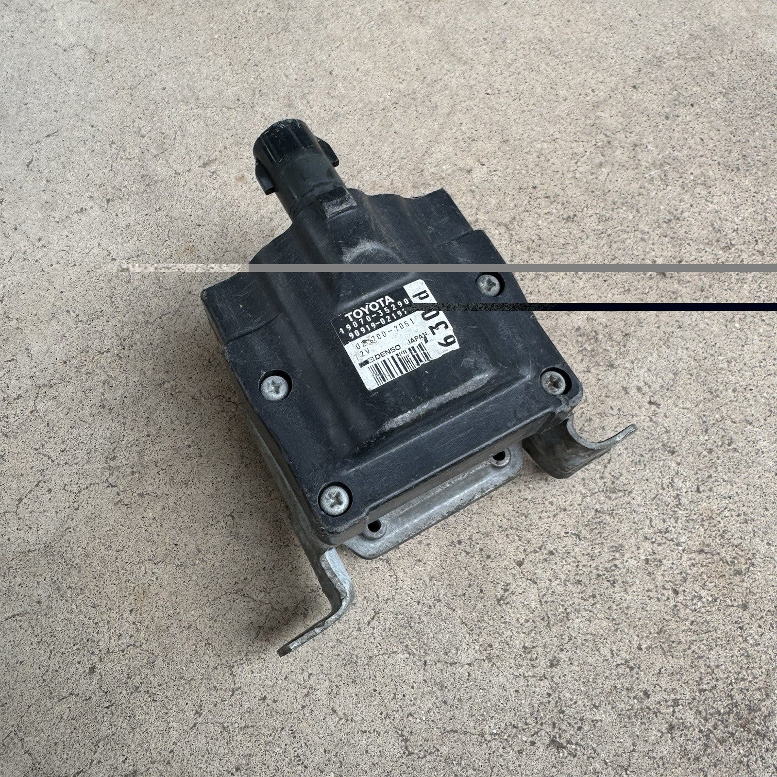 Ignition Igniter Module Coil Pack for Toyota 4Runner Pickup Celica Lexus LS400
