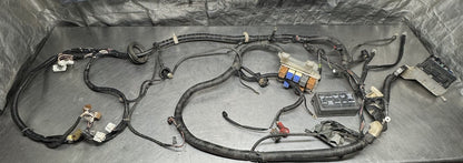 OEM 2001 Nissan Sentra 2.0L SR20DE Auto Harness Engine Fuse Box #1