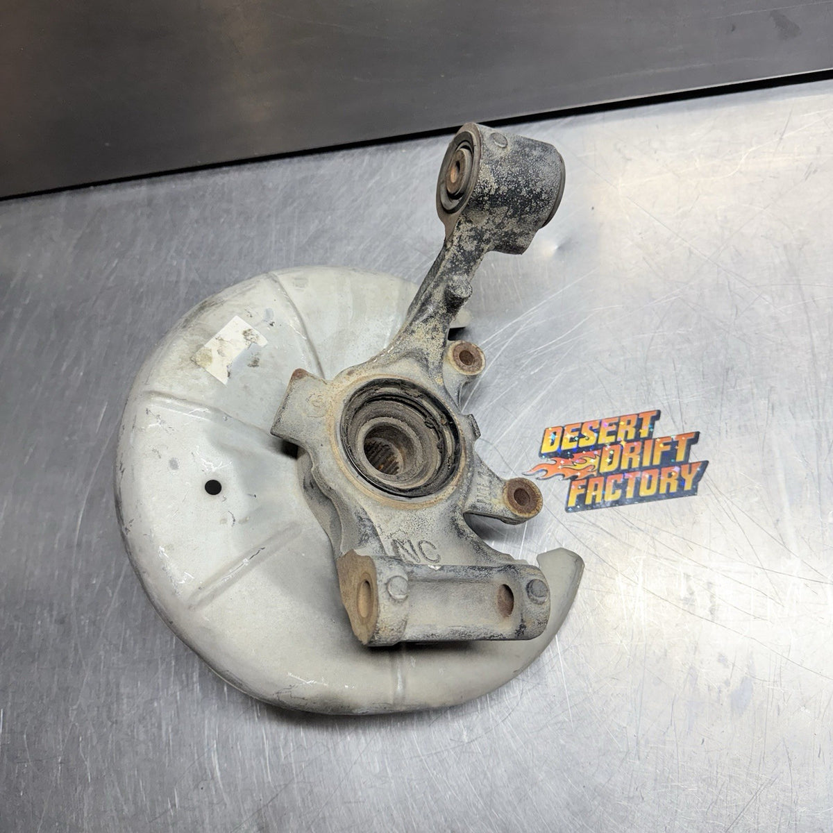 Mazda Miata 1999-2005 Rear Driver Left Knuckle Spindle NON ABS OEM #2