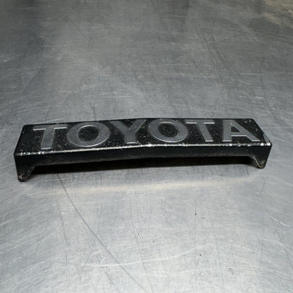 Toyota Corrolla TE71 TE72 Grille Grlle Emblem 81 82 83 84 #1