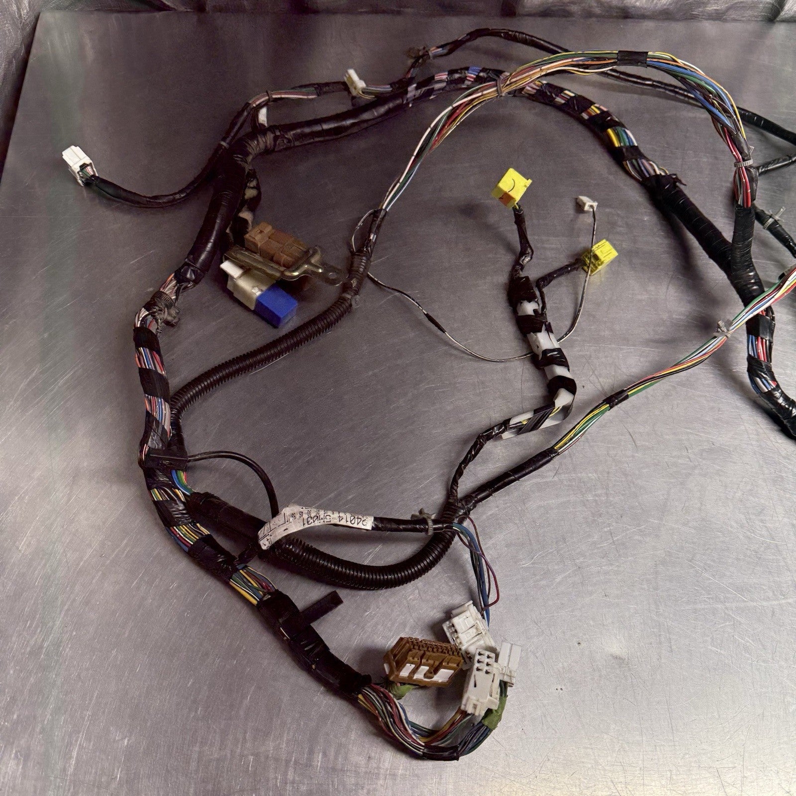 OEM 2001 Nissan Sentra 2.0L SR20DE Harness Fuel Pump Tail Lights Rear #1