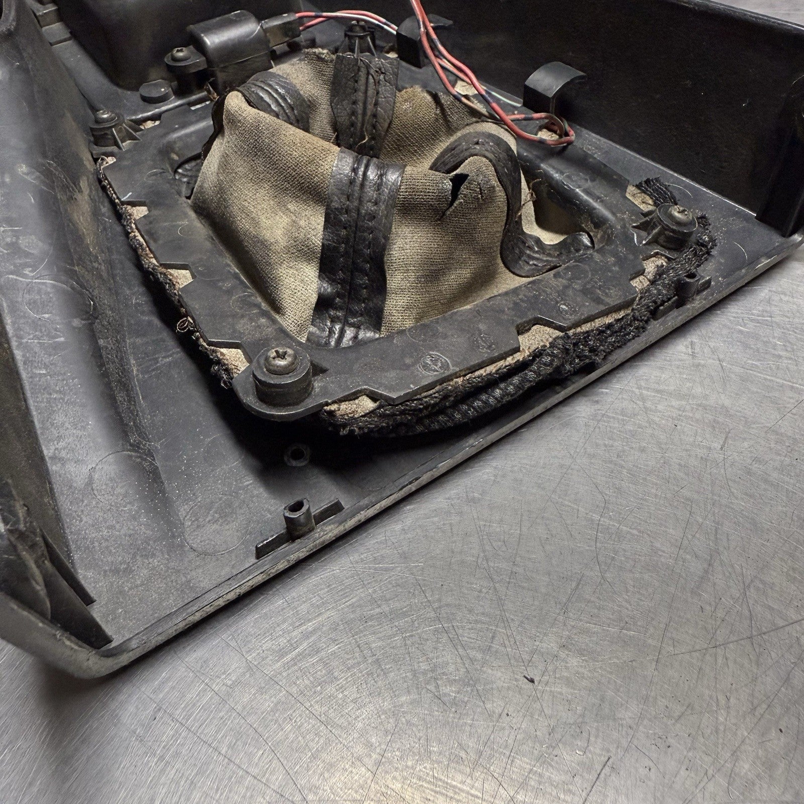1990-1997 Mazda Miata Manual Transmission Center Console Black Oem 90-97 #1