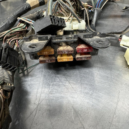 Toyota Corolla KE70 KE72 TE71 TE72 Wiring Harness Fuse Box Under Dash #1
