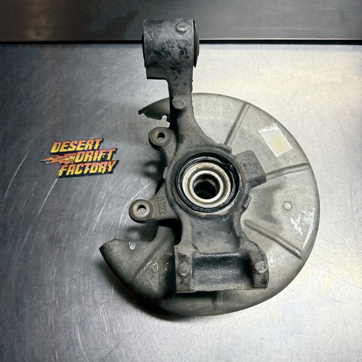 94-97 Mazda Miata / Rear Spindle Knuckle / Passenger Side / NO ABS #2