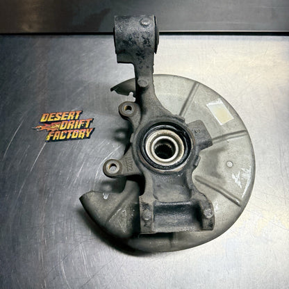 94-97 Mazda Miata / Rear Spindle Knuckle / Passenger Side / NO ABS #2