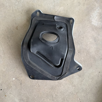 1990-1993 Mazda Miata Fuel Gas Filler Neck Pipe Cover Retainer Bracket